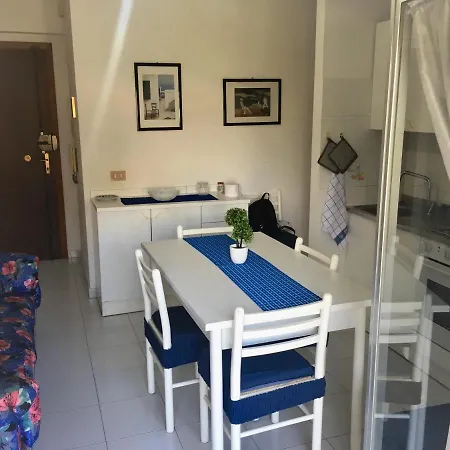 Casa Vacanza “la Mantinera” Apartment *